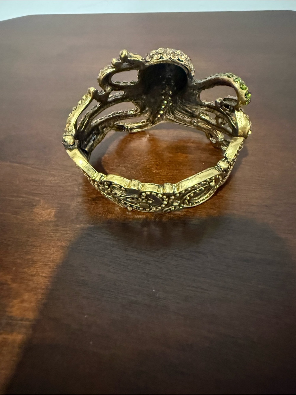 Octopus cuff bracelet - Picture 3 of 3